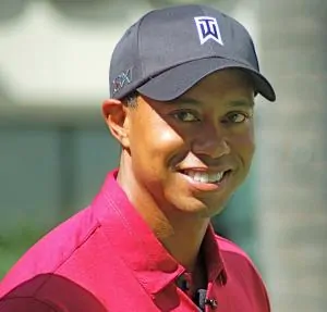Tiger Woods - Red Shirt